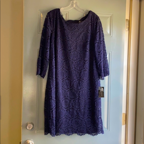 Navy Blue Lace Dress with 3/4 length sleeves - Picture 1 of 9